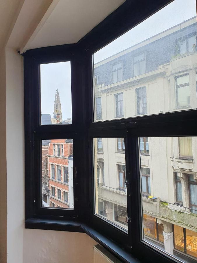 Den Gulden Hoorn Apartment แอนต์เวิร์ป ภายนอก รูปภาพ